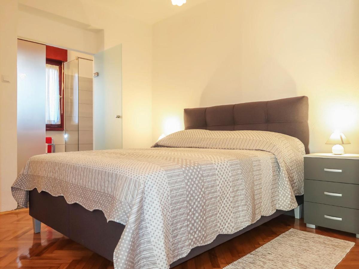 Apartment Vesna - Put106 By Interhome Punat Bagian luar foto